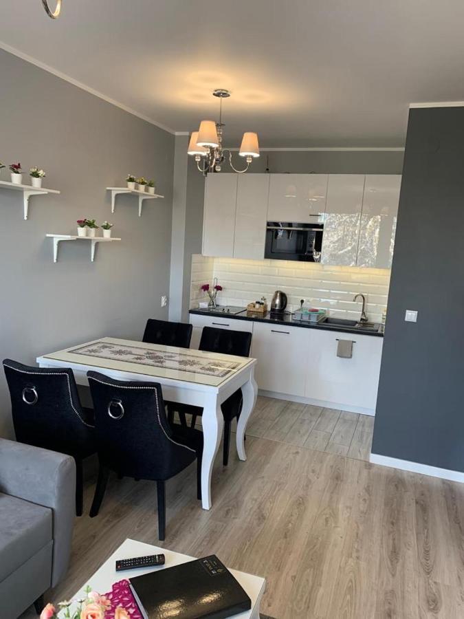 Apartament Zlote Tarasy Apartamentyzakopianskie Basen Sauna Jacuzzi Zakopane Ngoại thất bức ảnh